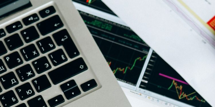 Cardano, AVAX, Dogecoin Price Analysis: 26 September
