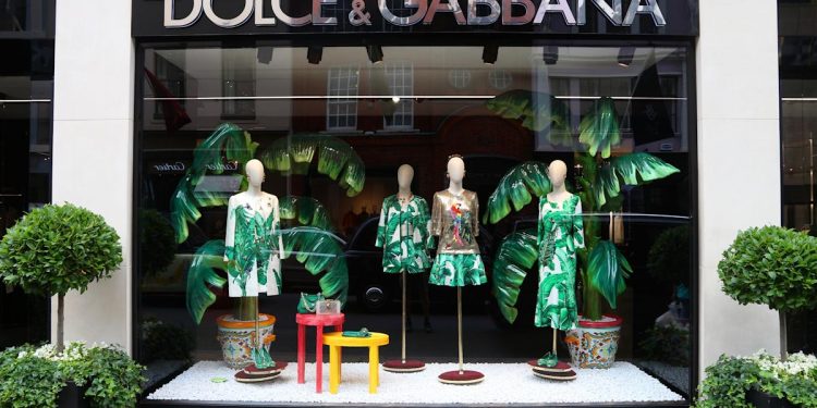 Wearable NFT clothing could trigger $11 billion record quarter