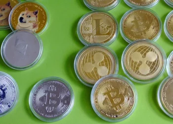 As bitcoin enters a bear market, these are the 5 best performing cryptocurrencies over the past week | Currency News | Financial and Business News