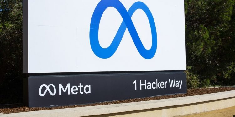 Exec Wants Meta to Look to NFT, DAO and Blockchain Expansion Next Year – Report