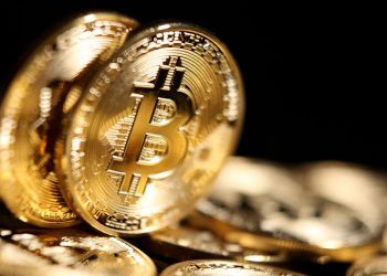 Bitcoin Is Slumping. Investors Are Seeking Safety Into Year-End.