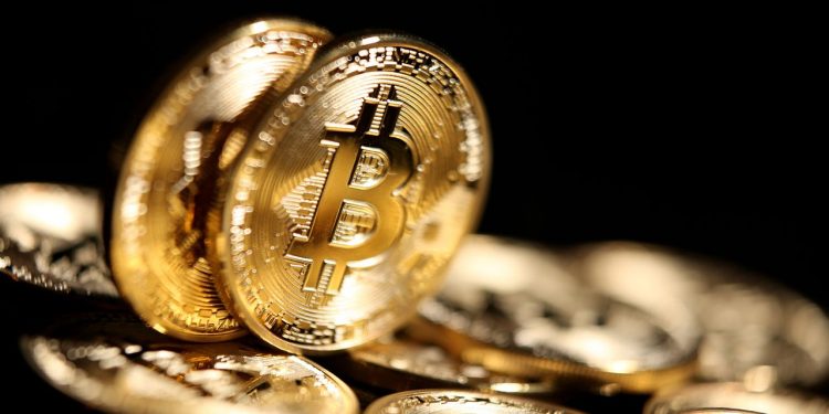 Bitcoin Is Slumping. Investors Are Seeking Safety Into Year-End.