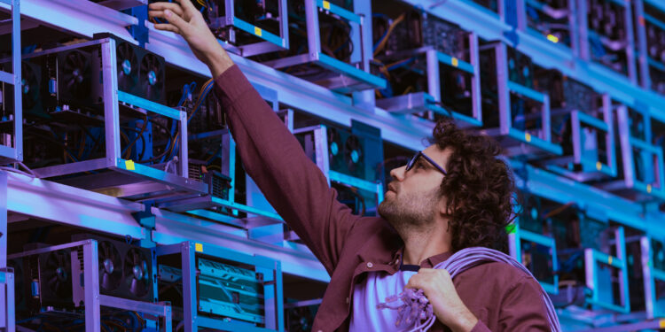 The Spectacular Fail of Aptos Shows Why Ethereum Is the Ultimate Long-Term Buy