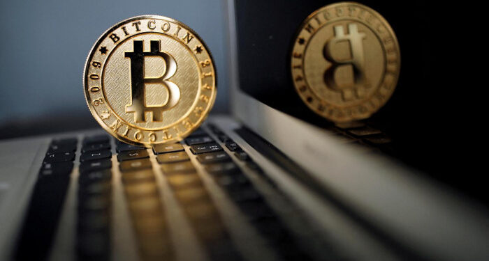 Warning issued for Bitcoin-related stocks