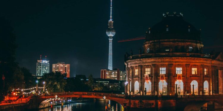 Bitbond adds support for Fantom blockchain in Token Tool